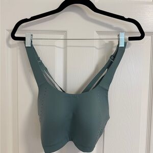 Lululemon air support high support Seamless bra  36c